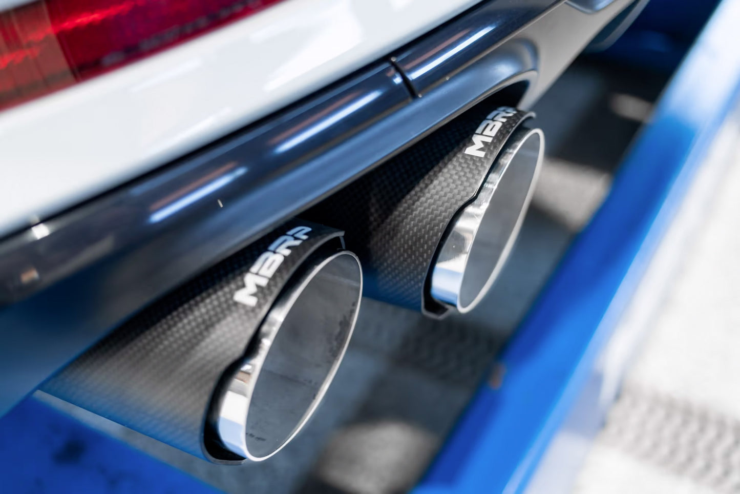 MBRP S4607304 - ARMOR PRO Resonator-Back Stainless Exhaust System