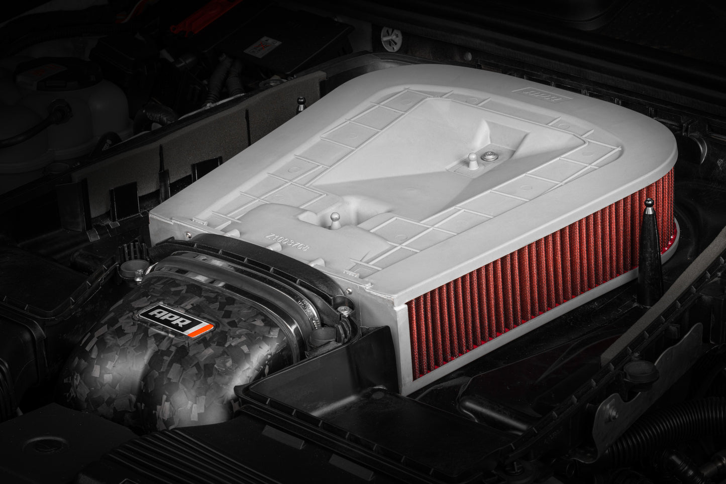 APR - Carbon Fiber Intake System - (4M/9Y/SUV) - 4.0T