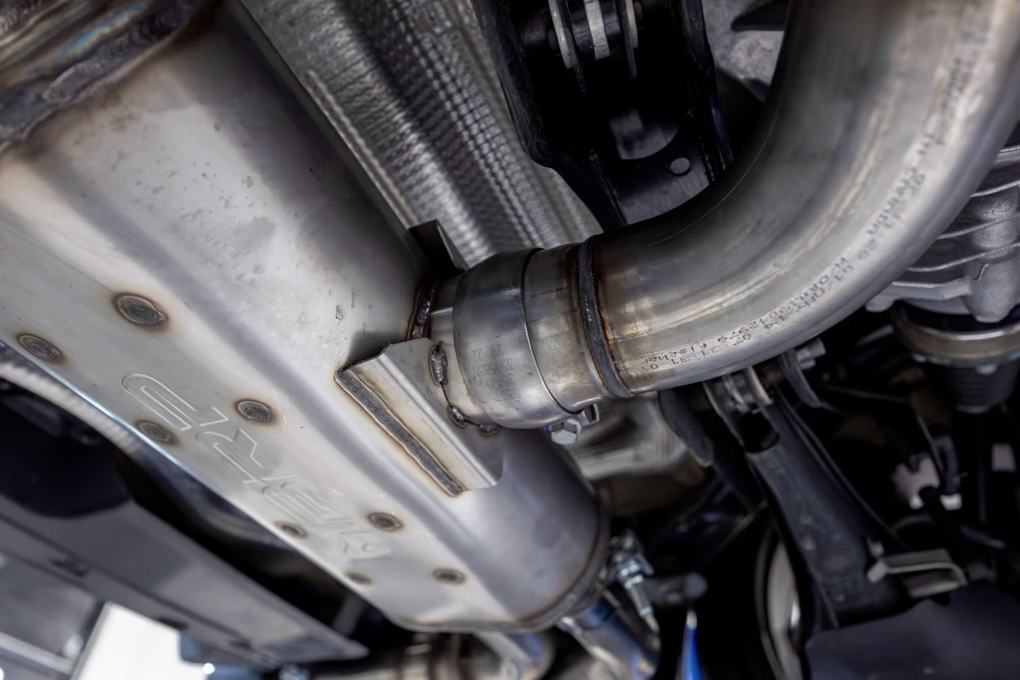 MBRP S46193CF - ARMOR PRO Cat-Back Stainless Exhaust System