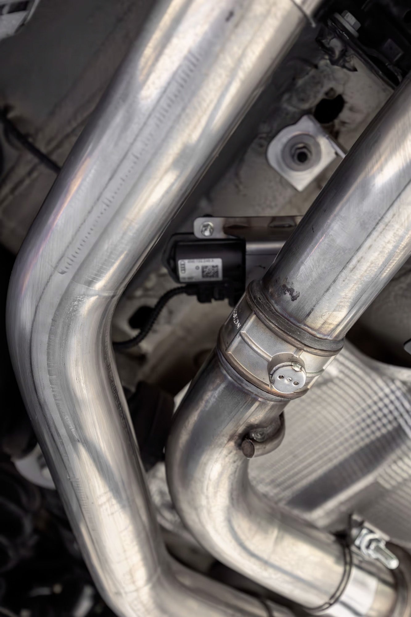 MBRP S46193CF - ARMOR PRO Cat-Back Stainless Exhaust System